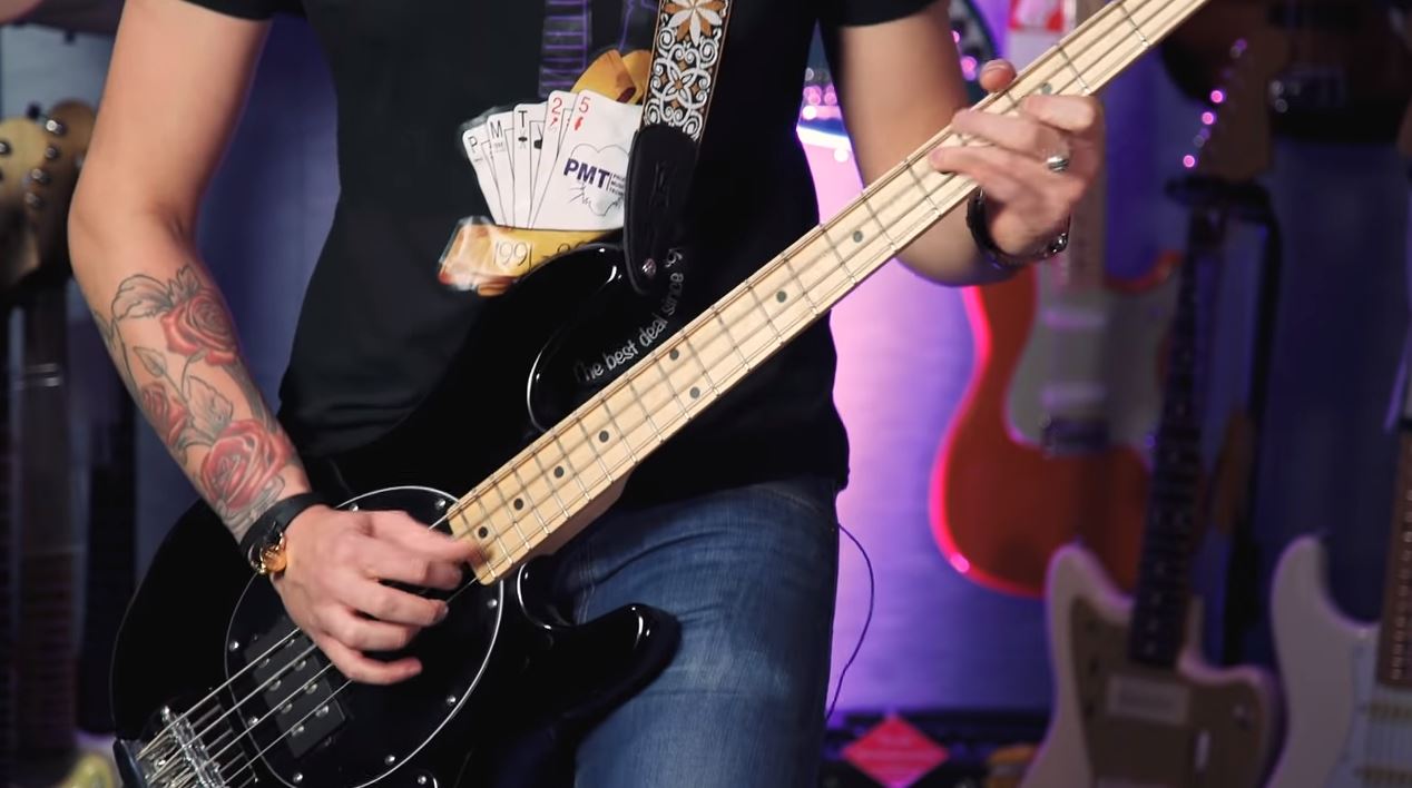 Best Affordable Bass Guitars Under $200 – Enthusiasts On A Budget